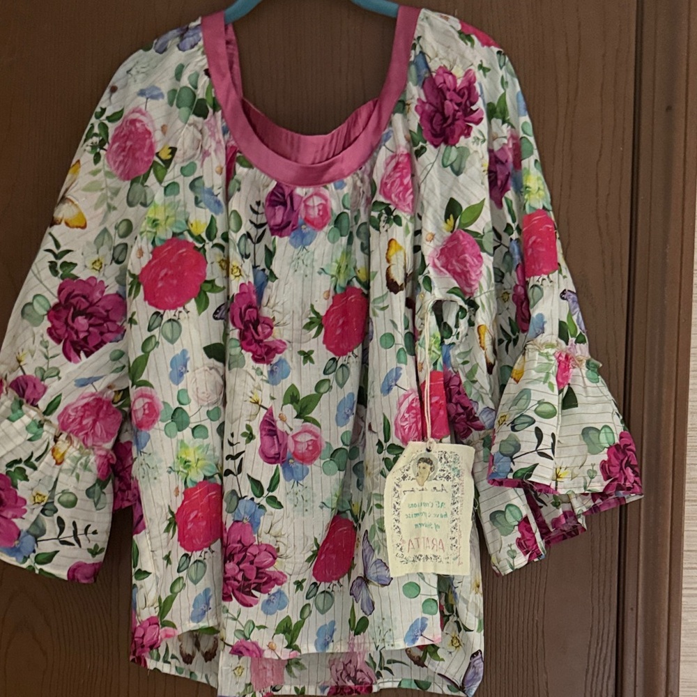Aratta Floral Blouse Pink and Green. Perfect spring/summer blouse.